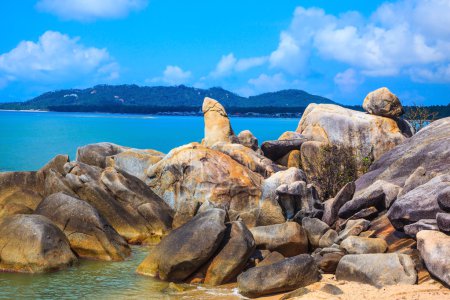 group of stones on the beach of Lamai