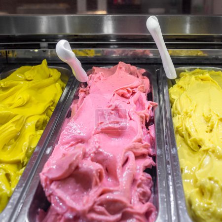  flavors of italian ice cream  