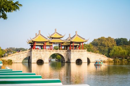 slender west lake scenery of the five pavilion bridge