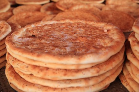 traditional food naan in Xinjiang