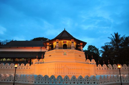 Buddhist Temple of the Tooth, Kandy, Sri Lanka