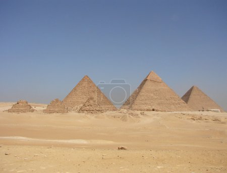 Big pyramids of Egypt