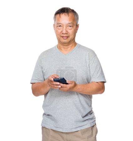 Asian old man in grey t-shirt