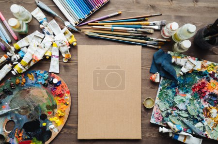 在艺术工作室绘画工具